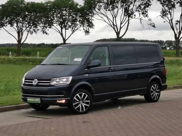 Volkswagen Transporter 2.0 TDI L2H1 4MOTION 150Pk! Image 2