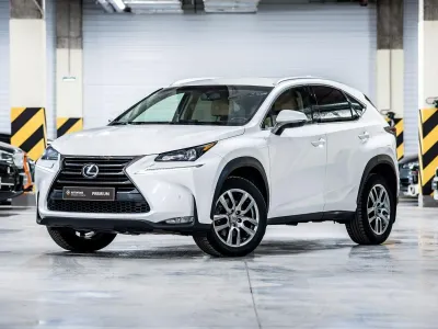 Lexus NX200